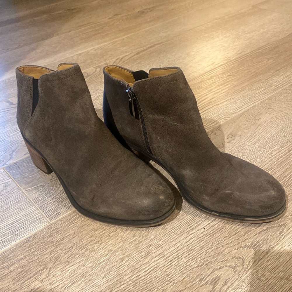 Franco Sarto Gray leather booties